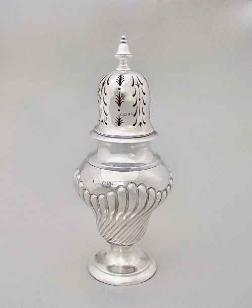 Beautiful Victorian Silver Sugar Caster by Sibray, Hall & Co. London 1888