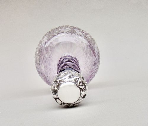 fig 3. LARGE VICTORIAN SILVER MOUNTED AMETHYST GLASS SCENT BOTTLE BY M. BROS, BIRMINGHAM 1898