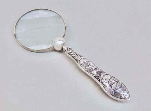 Small Edwardian Silver "Reynolds Angels" Magnifying Glass by Adie & Lovekin, Birmingham 1907