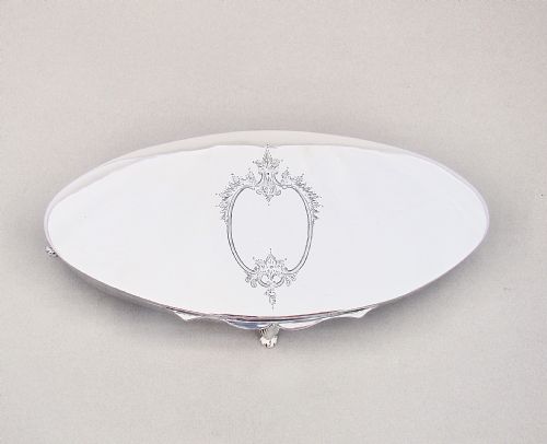 fig 2. FABULOUS EDWARDIAN LARGE SILVER JEWELLERY BOX BY JAMES DIXON & SONS, SHEFFIELD 1909