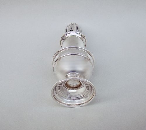 fig 3. GEORGIAN REVIVAL SOLID SILVER SUGAR CASTER BY THE BARKER BROTHERS, BIRMINGHAM 1939