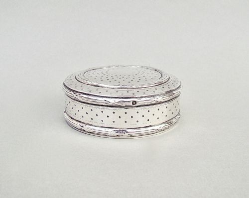 fig 2. RARE 19TH CENTURY FRENCH SILVER DRESSING TABLE BOX BY EMILE LANGLOIS, PARIS CIRCA 1890
