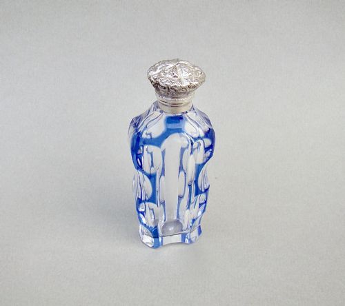 fig 1. EXQUISITE VICTORIAN SILVER & BRISTOL BLUE OVERLAY GLASS SCENT BOTTLE, CIRCA 1890