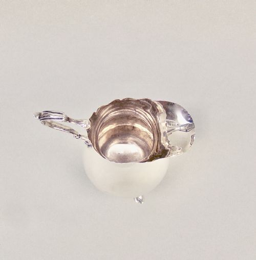 fig 2. VICTORIAN SILVER GEORGIAN STYLE CREAM JUG, BIRMINGHAM 1894