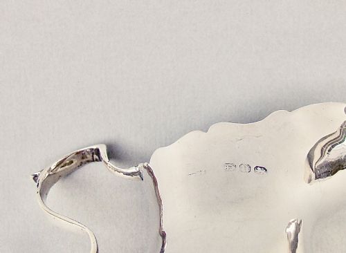 fig 3. VICTORIAN SILVER GEORGIAN STYLE CREAM JUG, BIRMINGHAM 1894