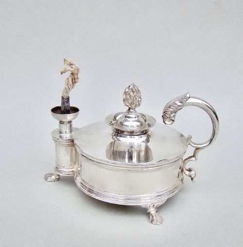 fig 1. GEORGE V SILVER NOVELTY TABLE CIGAR LIGHTER MODELLED AS AN OIL LAMP BY COLLINGWOOD & CO, LONDON 1930