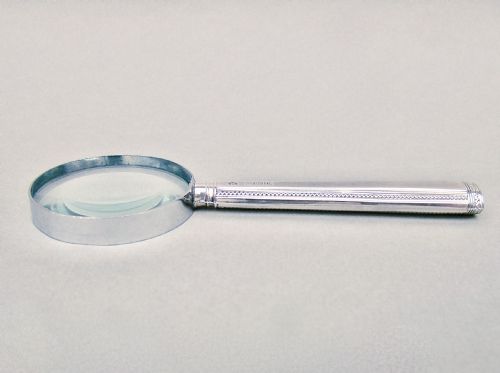 fig 1. SMALL GEORGE V SILVER MAGNIFYING GLASS BY JOHN BIGGIN, SHEFFIELD 1921