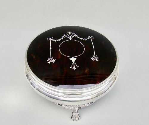 Very Large Silver Pique Tortoiseshell Jewellery Box by William Comyns, London 1919
