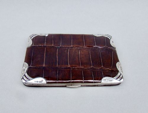 fig 3. ART NOUVEAU SILVER MOUNTED CROCODILE CARD CASE & WALLET BY LUDWIG KRUMM, LONDON 1901