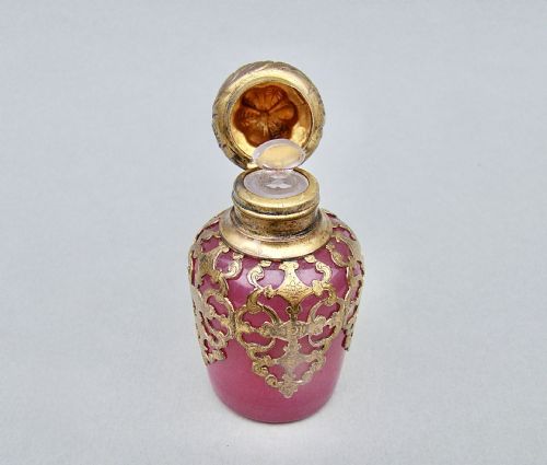 fig 2. RARE 19TH C. FRENCH PALAIS ROYAL ORMULU & PINK OPALINE GLASS SCENT BOTTLE, CIRCA 1880
