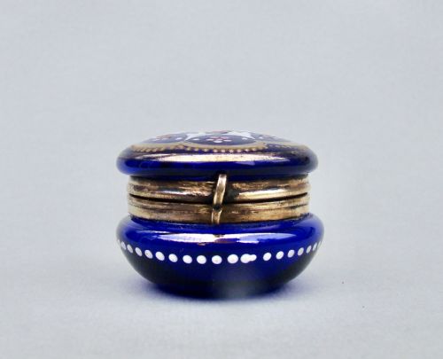 fig 1. 19TH CENTURY FRENCH ENAMELLED BRISTOL BLUE GLASS TRINKET BOX, CIRCA 1890