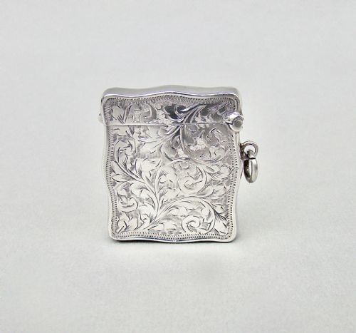fig 1. UNUSUAL GEORGE V SILVER VESTA CASE BY S BLANCKENSEE & SONS, CHESTER 1913