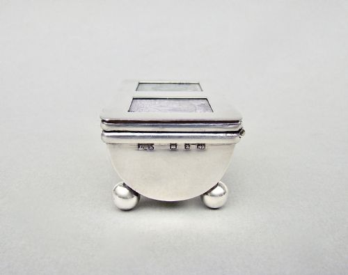 fig 2. GEORGE V SILVER DOUBLE TROUGH-SHAPED STAMP BOX BY LEVI & SALAMAN, BIRMINGHAM 1924