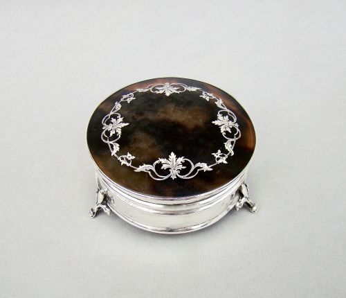 Delightful Silver & Tortoiseshell Trinket Box by Edward Souter Barnsley, Birmingham 1921