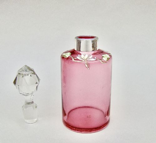 fig 2. SUPERB ART NOUVEAU SILVER & CRANBERRY ENAMELLED GLASS SCENT BOTTLE BY ROBERT PRINGLE, LONDON 1900