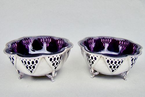 Exquisite Pair of George V Silver & Amethyst Glass  Bonbon Dishes by Mappin & Webb, Birmingham  1913