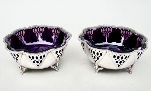 fig 2. EXQUISITE PAIR OF GEORGE V SILVER & AMETHYST GLASS BONBON DISHES BY MAPPIN & WEBB, BIRMINGHAM 1913