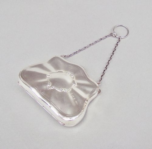 fig 3. SUPERB GEORGE V SILVER COCKTAIL PURSE BY SAMPSON MARKS & CO, BIRMINGHAM 1910