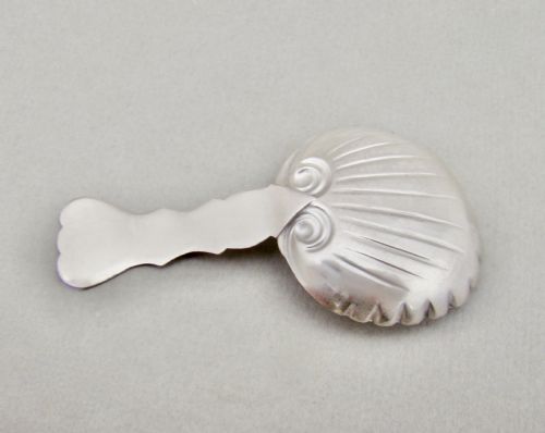 fig 2. CHARMING EARLY VICTORIAN SILVER CADDY SPOON BY FOXHALL & CO, BIRMINGHAM, 1849