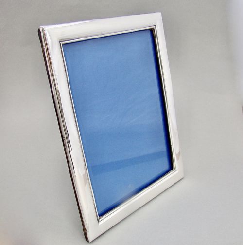 fig 3. EDWARDIAN 10 INCHES TALL SOLID SILVER PHOTO FRAME BY S.O & CO BIRMINGHAM, 1906

