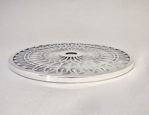 fig 2. SILVER MOUNTED GLASS TEAPOT STAND BY WALKER & HALL, BIRMINGHAM 1933