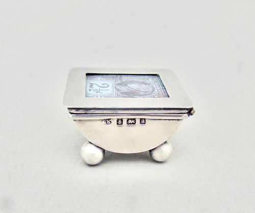 fig 1. VICTORIAN SILVER SINGLE STAMP BOX BY LEVI & SALAMAN, BIRMINGHAM 1900