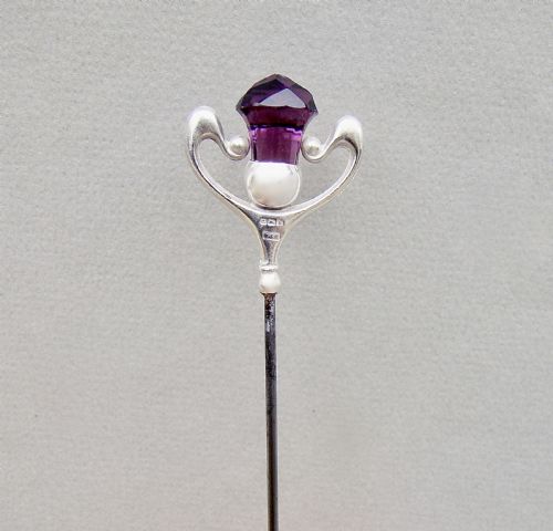Delightful Art Nouveau Silver & Amethyst Glass Hat Pin by Pearce & Thompson, Birmingham 1909