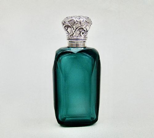 Beautiful Victorian Silver and Bristol Green Cut Glass Scent Bottle, Circa 1890