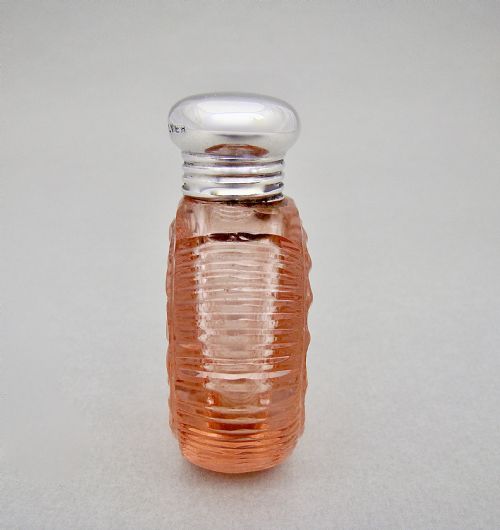 fig 2. DELIGHTFUL ART DECO SILVER AND PRESSED GLASS SCENT BOTTLE, CIRCA 1930