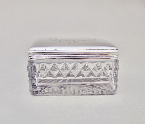 fig 1. ELEGANT GEORGIAN SILVER DRESSING TABLE JAR BY JOHN DOUGLAS, LONDON 1814