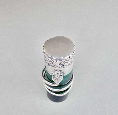 fig 2. RARE EDWARDIAN SILVER SNAKE SCENT BOTTLE BY GEORGE EDWIN WALTON, BIRMINGHAM 1903