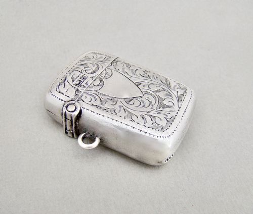 fig 3. DELIGHTFUL SMALL EDWARDIAN SILVER VESTA CASE BY CHARLES LYSTER & SON, CHESTER 1901