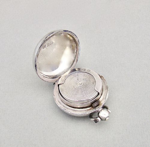 fig 2. VICTORIAN SILVER SINGLE SOVEREIGN CASE BY ROBERT PRINGLE, BIRMINGHAM 1898
