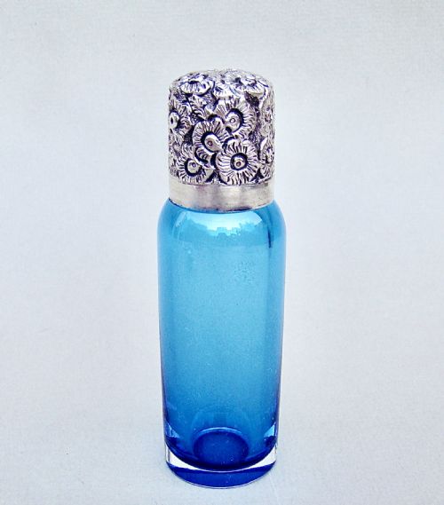fig 1. EXQUISITE VICTORIAN SILVER AND TURQUOISE GLASS SCENT BOTTLE BY CHARLES MAY, BIRMINGHAM 1886