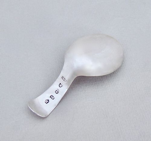 fig 1. EXQUISITE GEORGIAN SILVER LEAF-SHAPED CADDY SPOON BY COCKS & BETTRIDGE, BIRMINGHAM 1805