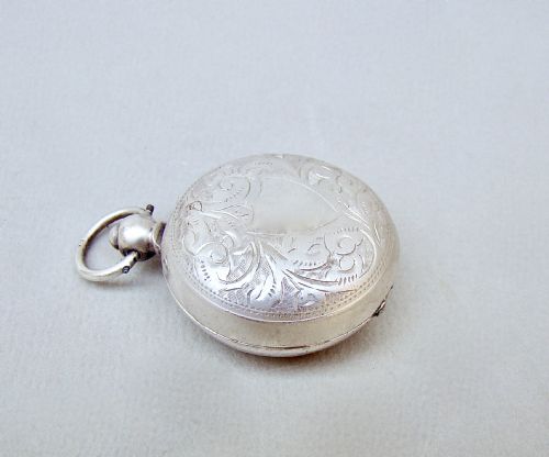 fig 3. GEORGE V SILVER SINGLE SOVEREIGN CASE BY JOSEPH GLOSTER , BIRMINGHAM 1910