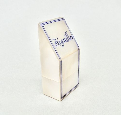 fig 2. RARE FRENCH PALAIS ROYAL MOTHER OF PEARL NEEDLE BOX, CIRCA 1850