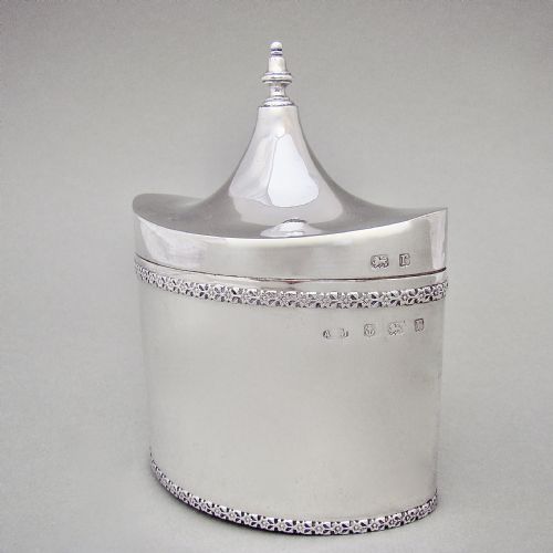 A. E. Jones Arts & Craft Solid Silver Tea Caddy, Birmingham 1916