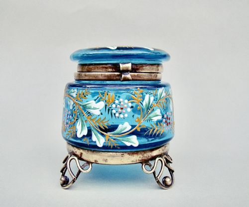 fig 1. CHARMING 19TH CENTURY FRENCH ENAMELLED TURQUOISE GLASS DRESSING TABLE JAR , CIRCA 1890