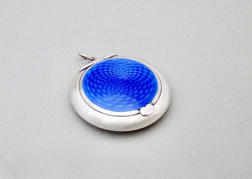 fig 1. ART DECO SILVER & GUILLOCHE ENAMEL COMPACT BY CRISFORD & NORRIS, BIRMINGHAM 1920