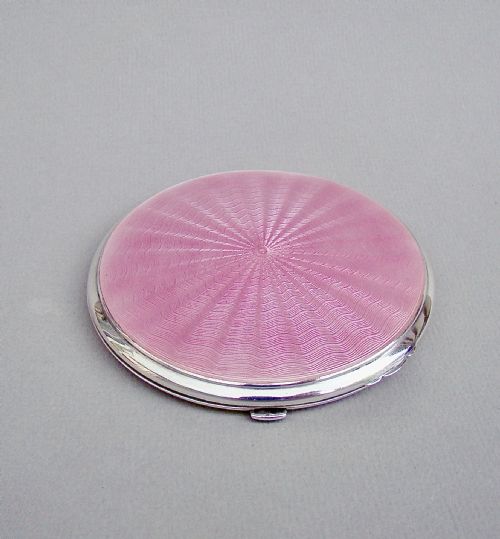 fig 1. ART DECO SILVER AND PINK GUILLOCHE ENAMEL COMPACT BY CRISFORD & NORRIS, BIRMINGHAM 1934