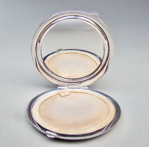 fig 3. STUNNING ART DECO SILVER & GUILLOCHE ENAMEL COMPACT BY JOSEPH GLOSTER, BIRMINGHAM 1922