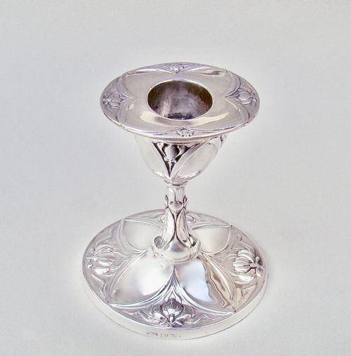 Elegant Art Nouveau Silver Candlestick by Thomas, A. Scott, Sheffield 1905

