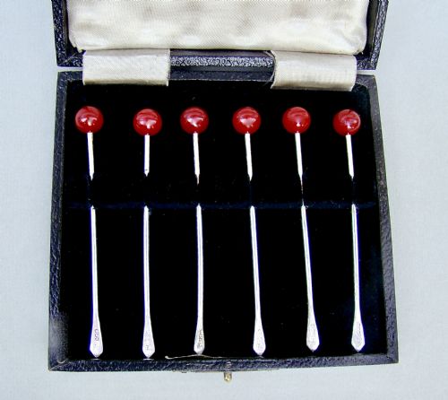 fig 1. CASED SET OF ART DECO SILVER COCKTAIL CHERRY STICKS BY THE BARKER BROTHERS, BIRMINGHAM 1937