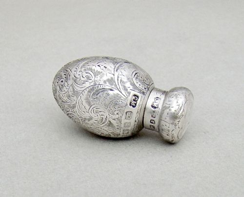 fig 2. EXQUISITE CASED VICTORIAN SILVER EGG SHAPED SCENT BOTTLE BY CHARLES MAY, BIRMINGHAM 1891