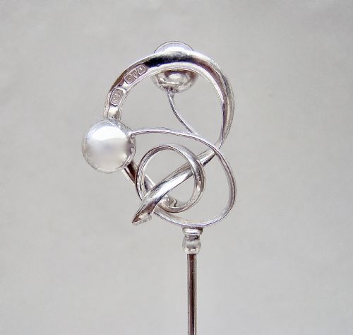 fig 1. EXQUISITE CHARLES HORNER SOLID SILVER HAT PIN, CHESTER 1912