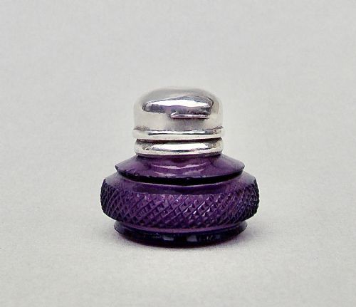 fig 2. EXQUISITE MID-VICTORIAN SILVER MOUNTED AMETHYST GLASS VINAIGRETTE, CIRCA 1860