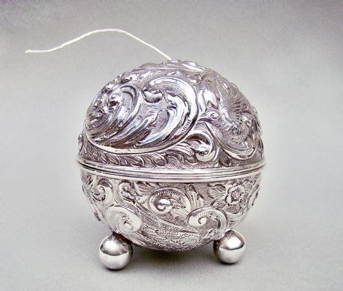 Rare Victorian Silver String Box by William Comyns, London 1892