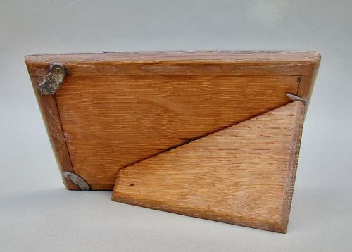 fig 3. UNUSUAL LANDSCAPE SOLID SILVER PHOTO FRAME BY SAUNDERS & SHEPHERD, BIRMINGHAM 1912