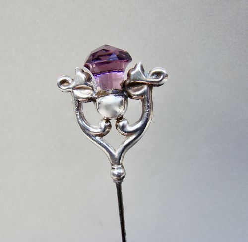 fig 2. ART NOUVEAU SILVER & AMETHYST GLASS HAT PIN BY W. H. LEATHER, CHESTER 1910